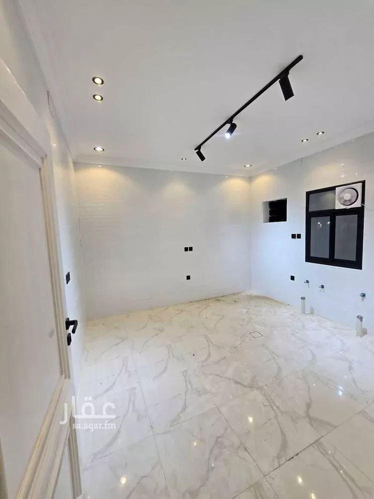 شقة للبيع في شارع ثمامة الحنفي, حي السلامة, مدينة محائل, منطقة عسير 7