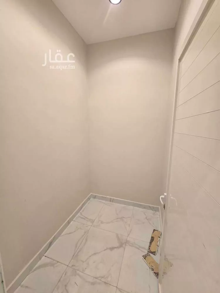 شقة للبيع في شارع ثمامة الحنفي, حي السلامة, مدينة محائل, منطقة عسير صورة 2