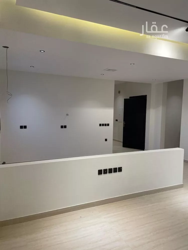 شقة للبيع في شارع عبداللطيف بن المبارك, حي المهدية, مدينة الرياض, منطقة الرياض صورة 2