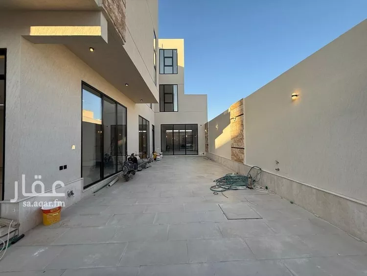 Villa for Sale in Riyadh Al Mahdiyah 12