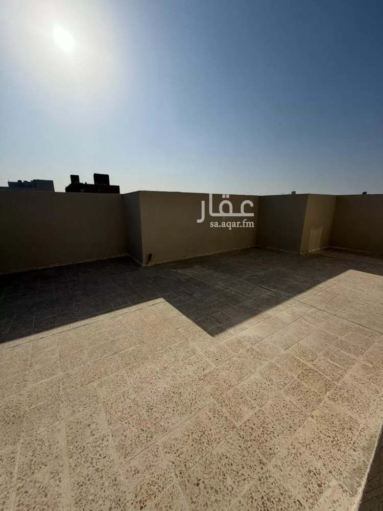 فيلا للبيع في شارع أبي عبدالله محمد بن أيوب, حي المهدية, مدينة الرياض, منطقة الرياض صورة 5