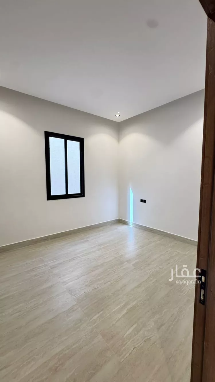 فيلا للبيع في شارع السيل الكبير, حي المهدية, مدينة الرياض, منطقة الرياض صورة 4