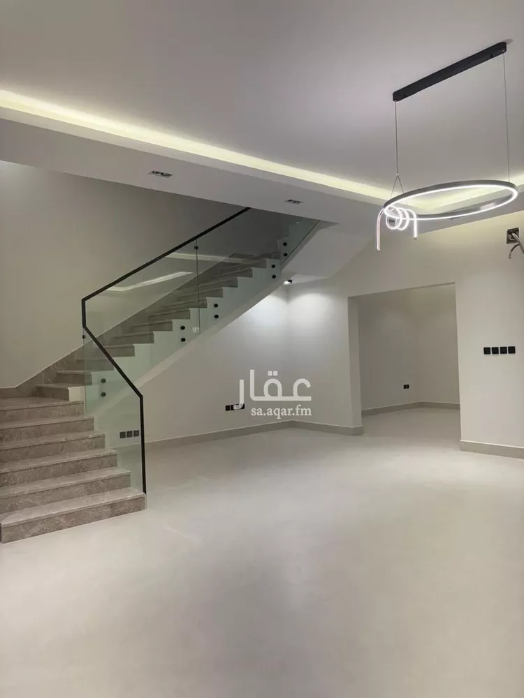 فيلا للبيع في شارع عمر بن يوسف المقرئ, حي المهدية, مدينة الرياض, منطقة الرياض صورة 5