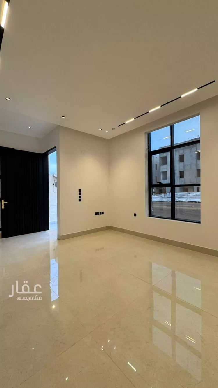 فيلا للبيع في شارع عفيف الدين الثقفي, حي المهدية, مدينة الرياض, منطقة الرياض صورة 5