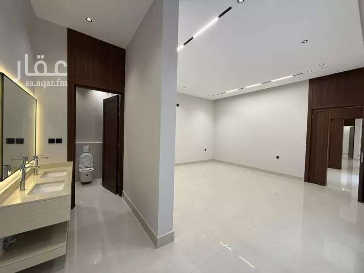 Villa for Sale in Riyadh Al Mahdiyah صورة 3