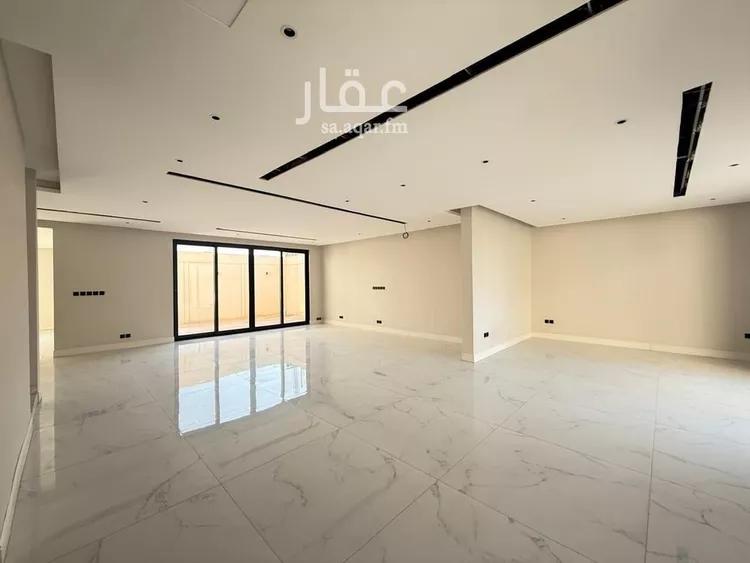 فيلا للبيع في شارع محمد بن عيسى العدني, حي المهدية, مدينة الرياض, منطقة الرياض صورة 3