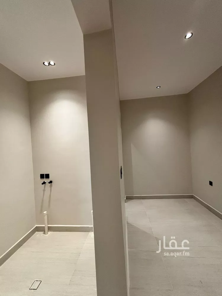 فيلا للبيع في شارع محمد بن أبي بكر القيم, حي المهدية, مدينة الرياض, منطقة الرياض صورة 3