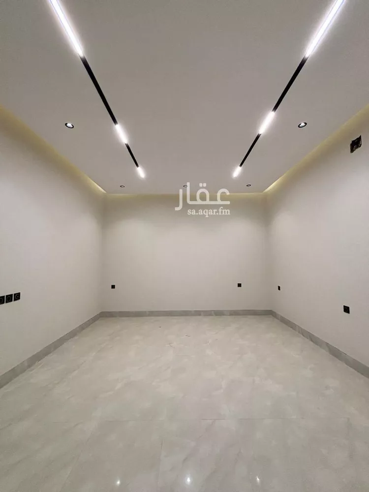 فيلا للبيع في شارع السيل الكبير, حي المهدية, مدينة الرياض, منطقة الرياض صورة 5