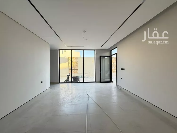 Villa for Sale in Riyadh Al Mahdiyah 14