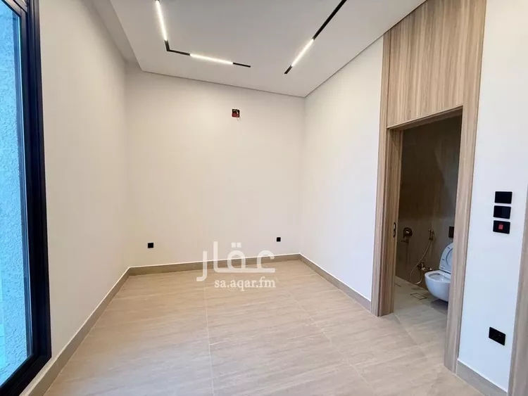 Villa for Sale in Riyadh Al Mahdiyah صورة 4