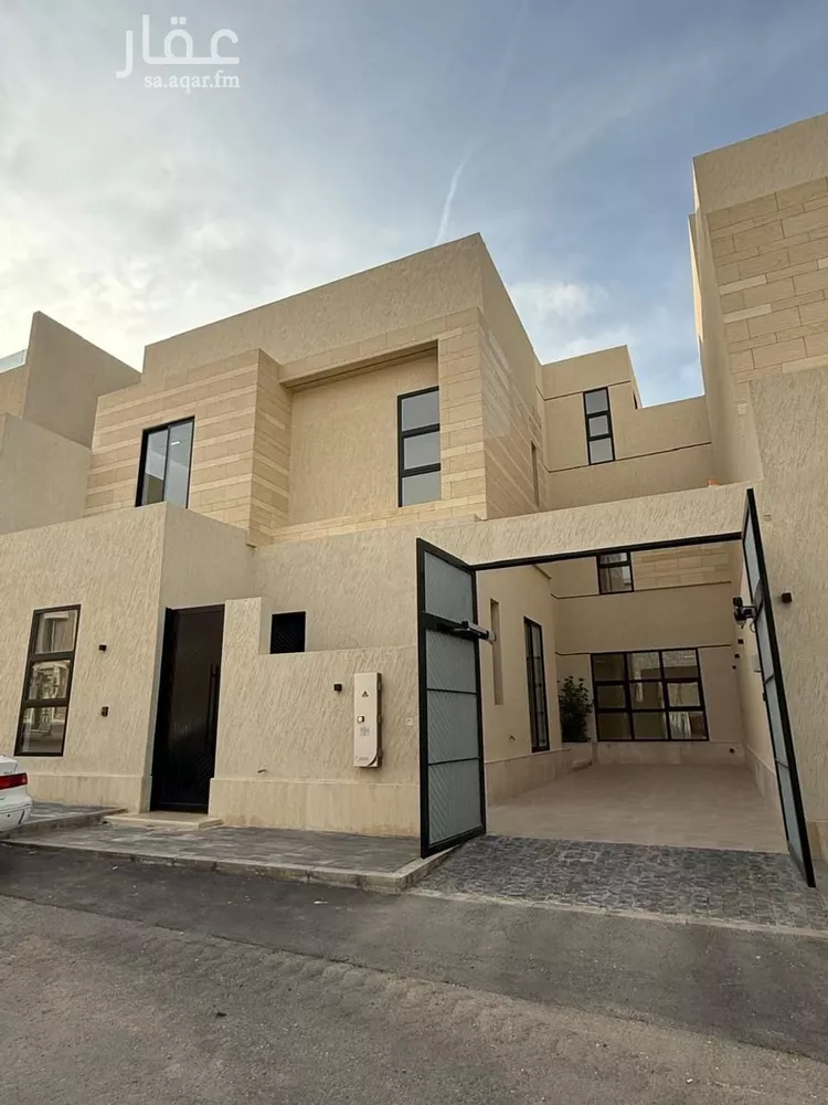 Villa for Sale in Riyadh Al Mahdiyah