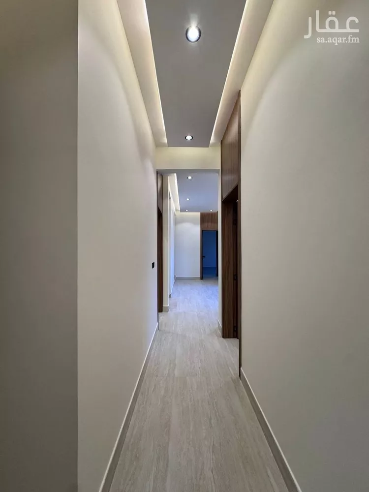 فيلا للبيع في شارع السيل الكبير, حي المهدية, مدينة الرياض, منطقة الرياض صورة 2