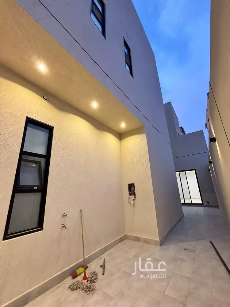 Villa for Sale in Riyadh Al Mahdiyah صورة 5