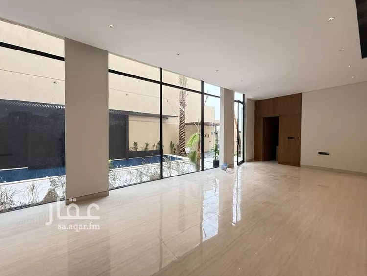 فيلا للبيع في شارع السيل الكبير, حي المهدية, مدينة الرياض, منطقة الرياض صورة 3