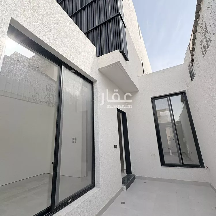 Floor for Sale in Riyadh Shubra صورة 3