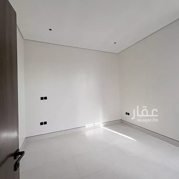 Floor for Sale in Riyadh Shubra صورة 3