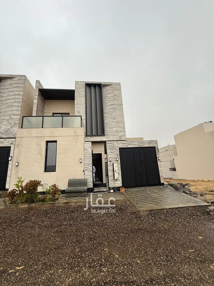 فيلا للبيع في شارع أبي الحسن الأسفرائيني, حي المهدية, مدينة الرياض, منطقة الرياض