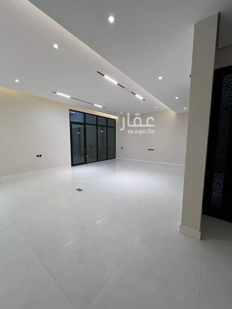 Villa for Sale in Riyadh Al Mahdiyah صورة 3