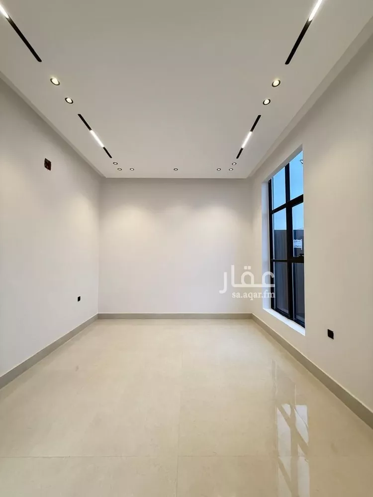 فيلا للبيع في شارع أبي الحسن الأسفرائيني, حي المهدية, مدينة الرياض, منطقة الرياض صورة 5