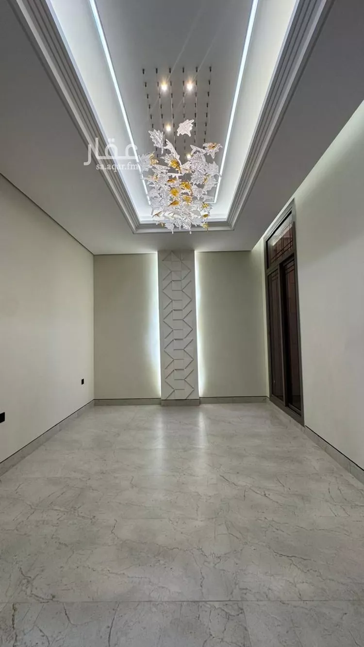 فيلا للبيع في شارع ضوء الصباح, حي المهدية, مدينة الرياض, منطقة الرياض صورة 3