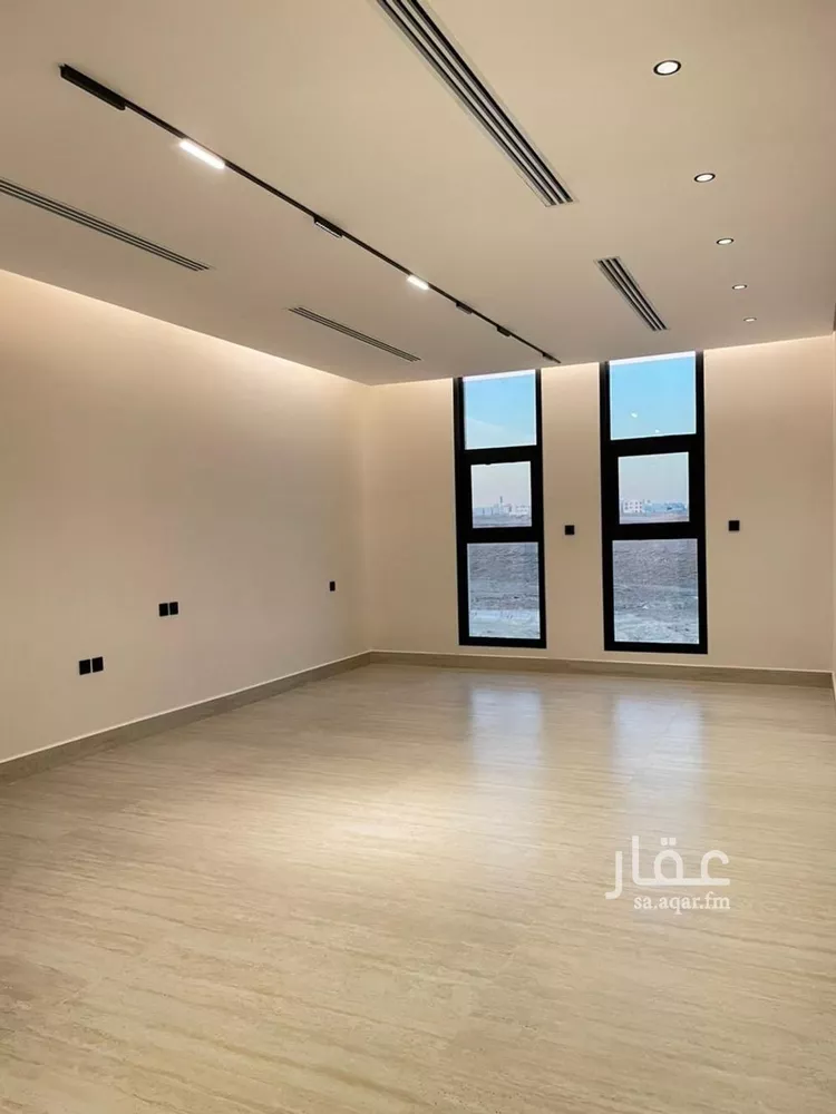 فيلا للبيع في شارع الدهناء, حي المهدية, مدينة الرياض, منطقة الرياض صورة 3