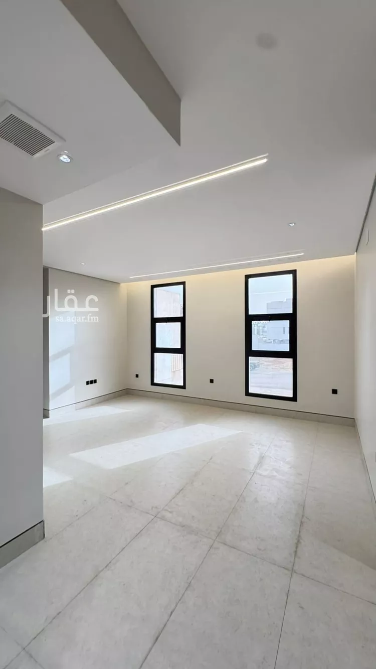 Villa for Sale in Riyadh Al Mahdiyah 11