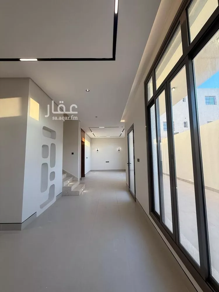 فيلا للبيع في شارع السيل الكبير, حي المهدية, مدينة الرياض, منطقة الرياض صورة 5