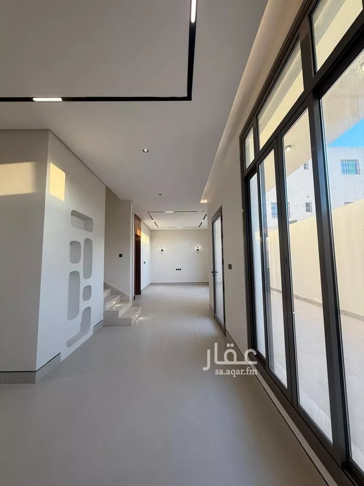 فيلا للبيع في شارع السيل الكبير, حي المهدية, مدينة الرياض, منطقة الرياض صورة 5