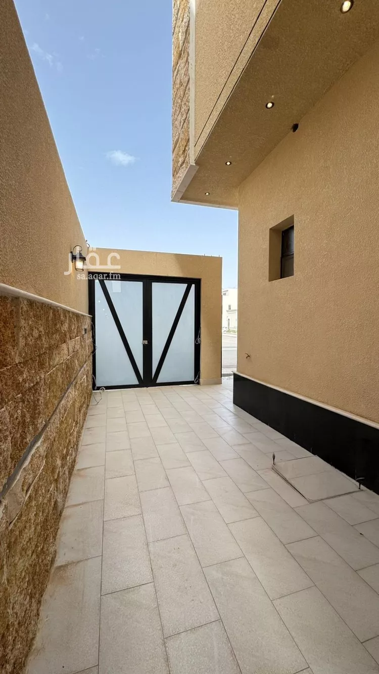 فيلا للبيع في شارع السيل الكبير, حي المهدية, مدينة الرياض, منطقة الرياض صورة 4