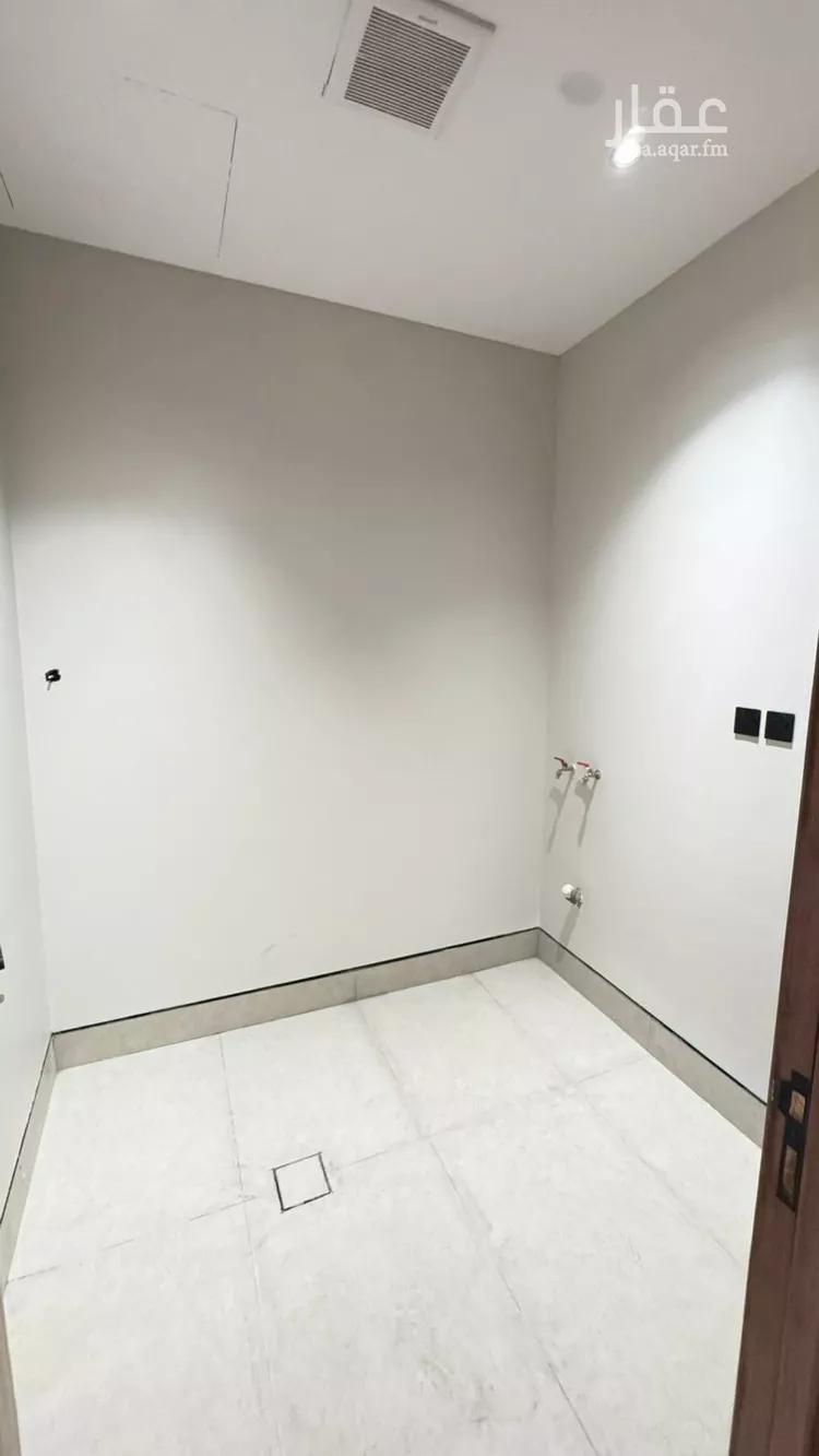 Villa for Sale in Riyadh Al Mahdiyah 10