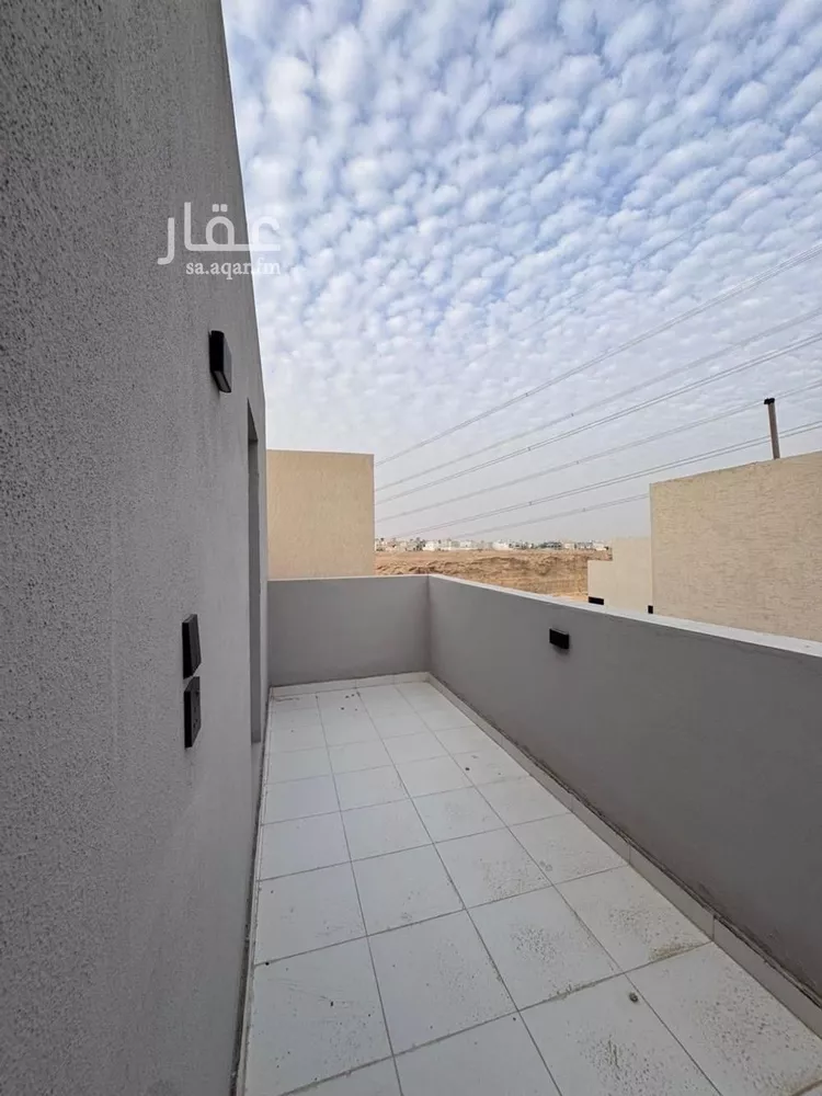 Villa for Sale in Riyadh Al Mahdiyah صورة 3