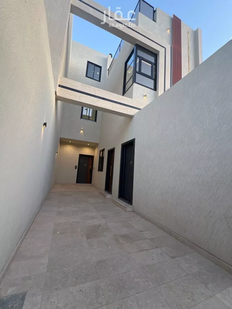 فيلا للبيع في شارع احمد الليثي, حي الرانوناء, مدينة المدينة المنورة, منطقة المدينة المنورة صورة 2