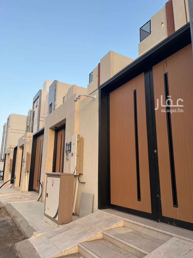 فيلا للبيع في شارع احمد الليثي, حي الرانوناء, مدينة المدينة المنورة, منطقة المدينة المنورة 1 صورة