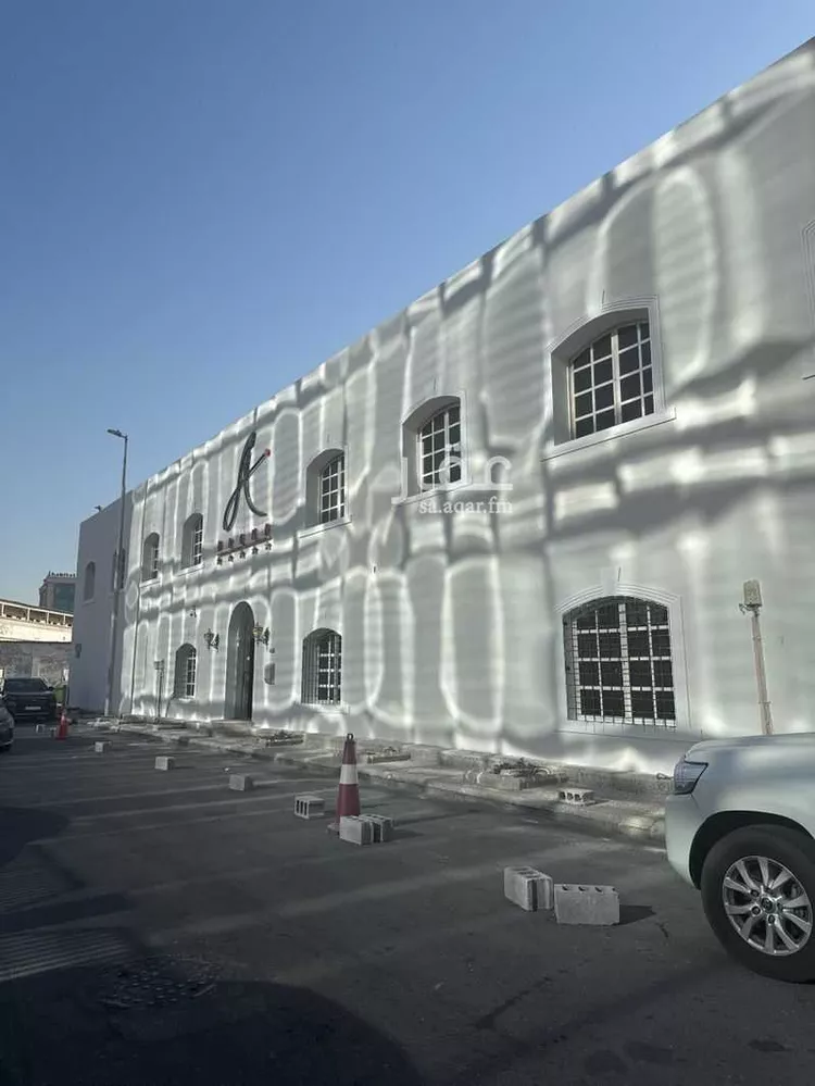 مجمع للإيجار في شارع الامير عبدالمحسن ابن عبدالعزيز, حي مدينة العمال, مدينة الخبر, المنطقة الشرقية