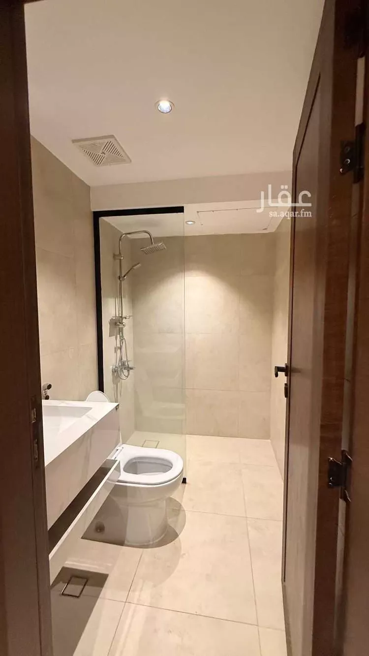 شقة للإيجار في شارع الامير سطام بن عبدالعزيز, حي مدينة العمال, مدينة الخبر, المنطقة الشرقية صورة 2