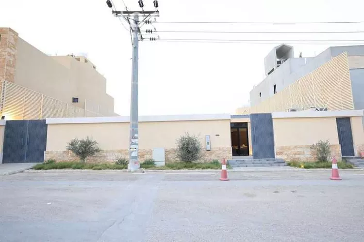 استراحة للبيع في شارع عقرباء 38 ، حي عقرباء ، الجبيلة ، الدرعية