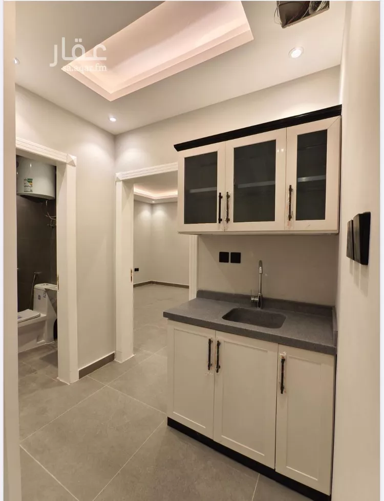 شقة للإيجار في شارع حمد الجاسر, حي الورود, مدينة الرياض, منطقة الرياض صورة 5