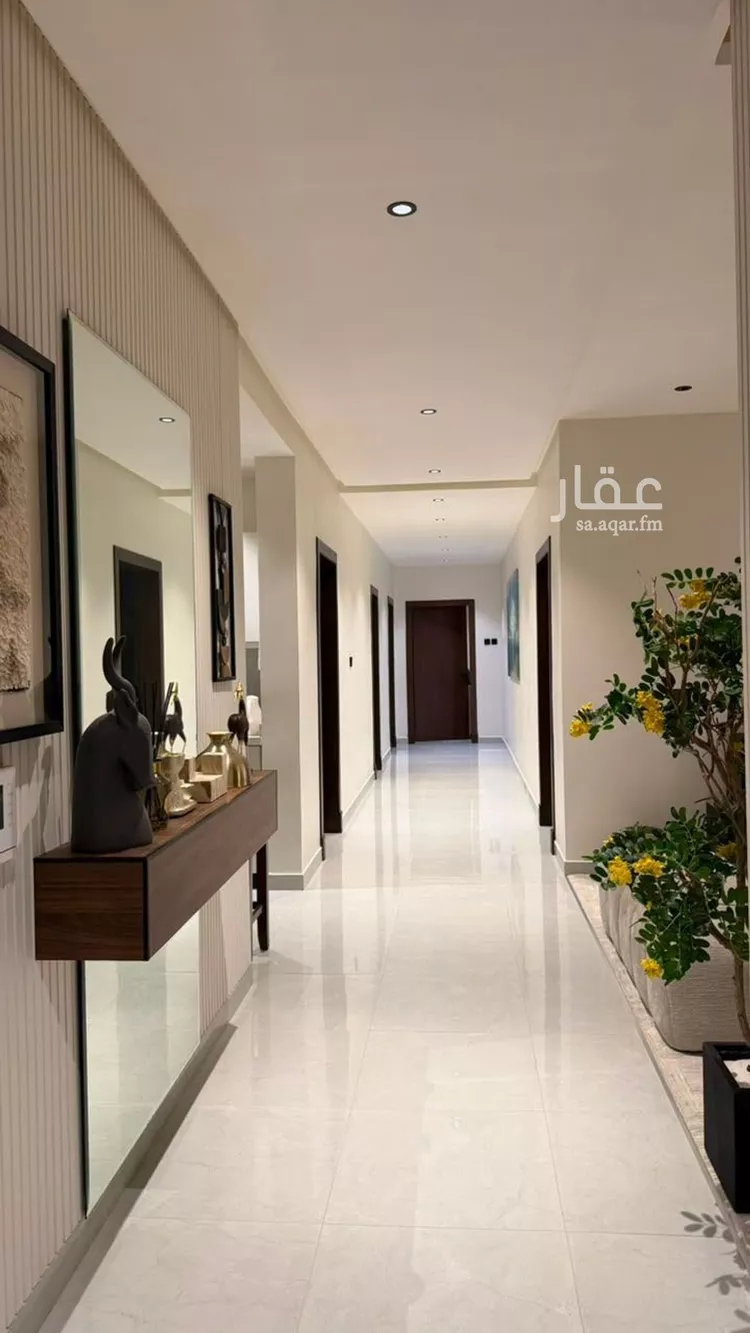 Floor for Rent in Riyadh Al Arid 6