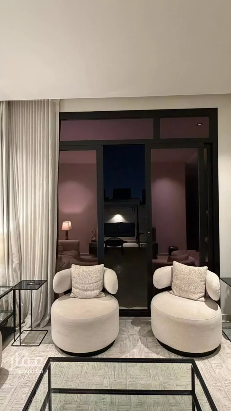 Floor for Rent in Riyadh Al Arid 7