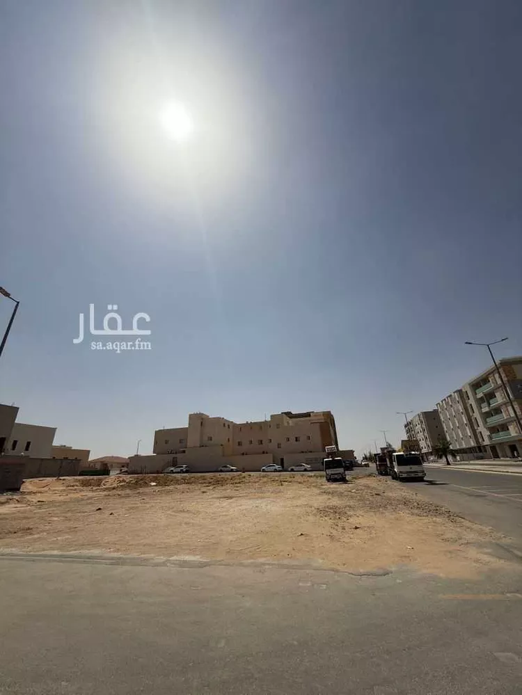 أرض للبيع في شارع عنيزة, حي النخيل, مدينة بريدة, منطقة القصيم صورة 2
