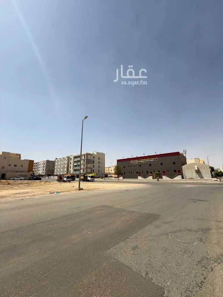 أرض للبيع في شارع عنيزة, حي النخيل, مدينة بريدة, منطقة القصيم صورة 4