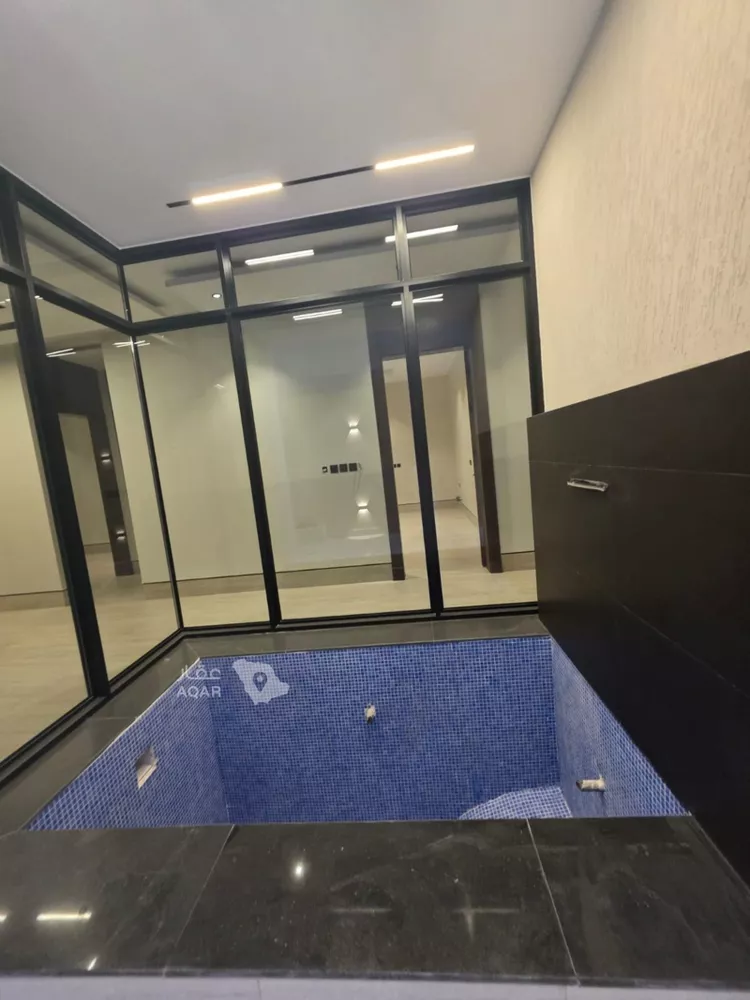 فيلا للبيع في شارع محمد حسين نصيف, حي العارض, مدينة الرياض, منطقة الرياض 9