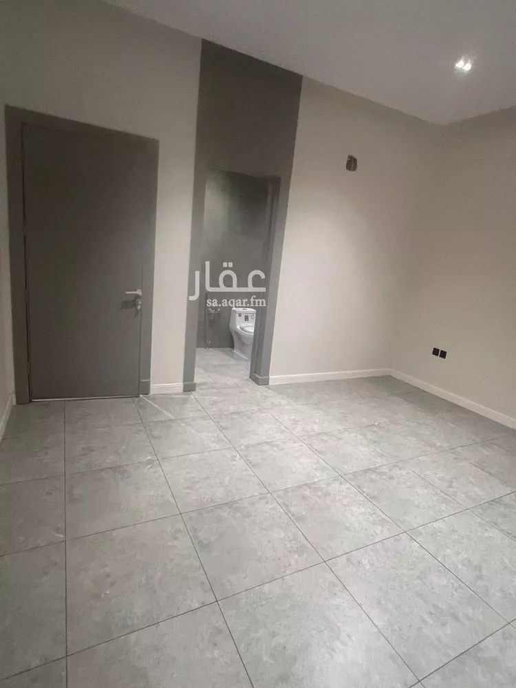 دور للبيع في شارع فهد المارك, حي الرمال, مدينة الرياض, منطقة الرياض صورة 2