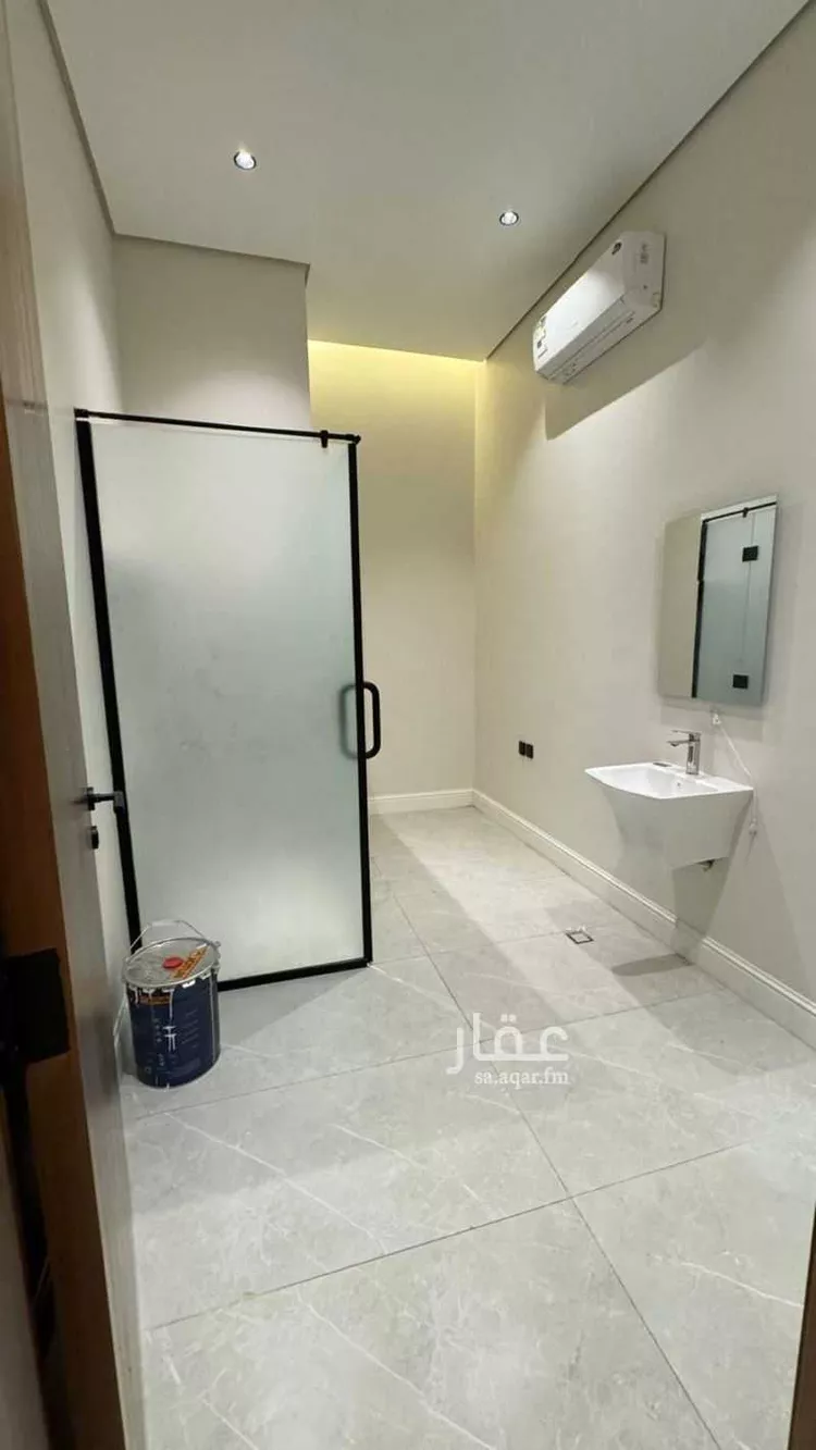 دور للإيجار في شارع صدر الدين الشافعي, حي القيروان, مدينة الرياض, منطقة الرياض صورة 4