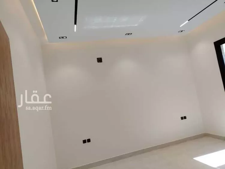 Floor for Rent in Riyadh Ash Sharq 8
