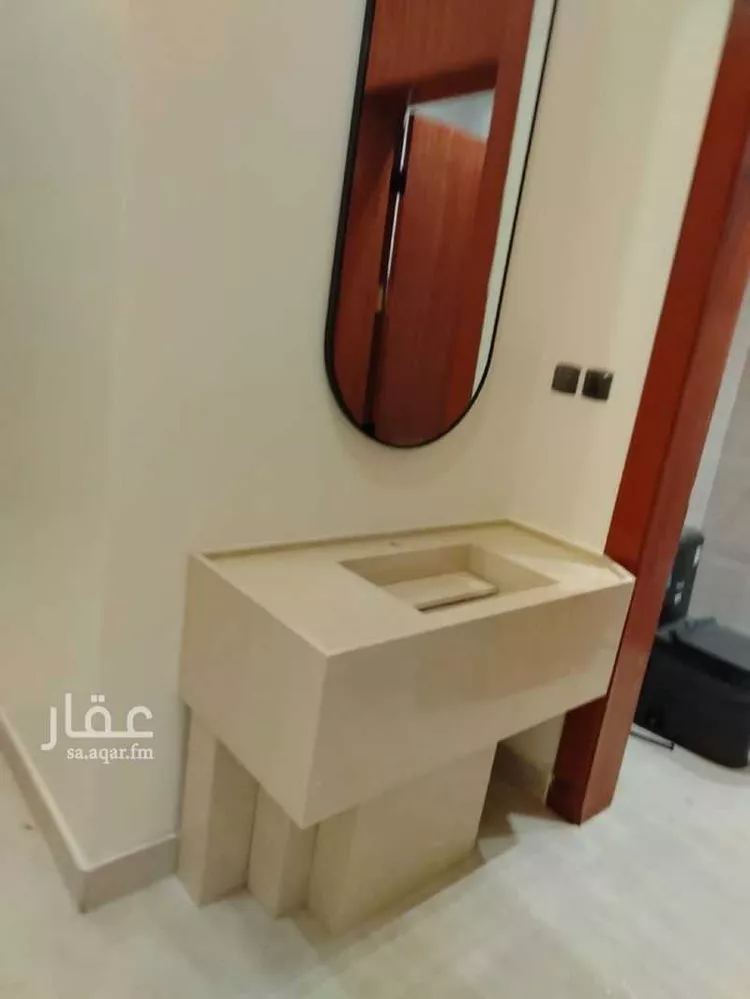 Floor for Rent in Riyadh Ash Sharq 11