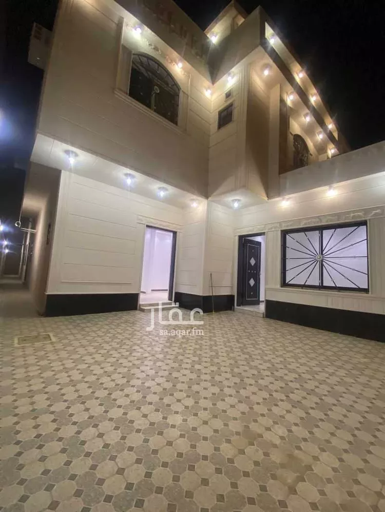 دور للبيع في شارع ابن الزبير الغرناطي, حي الرمال, مدينة الرياض, منطقة الرياض 7