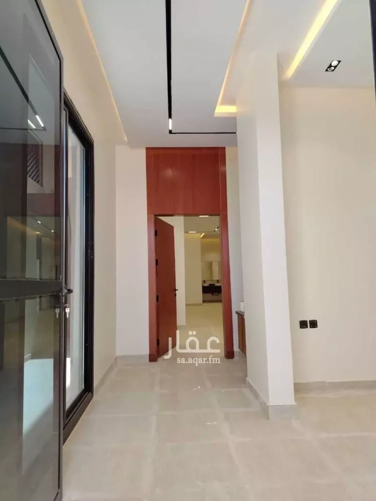 Floor for Rent in Riyadh Ash Sharq 12