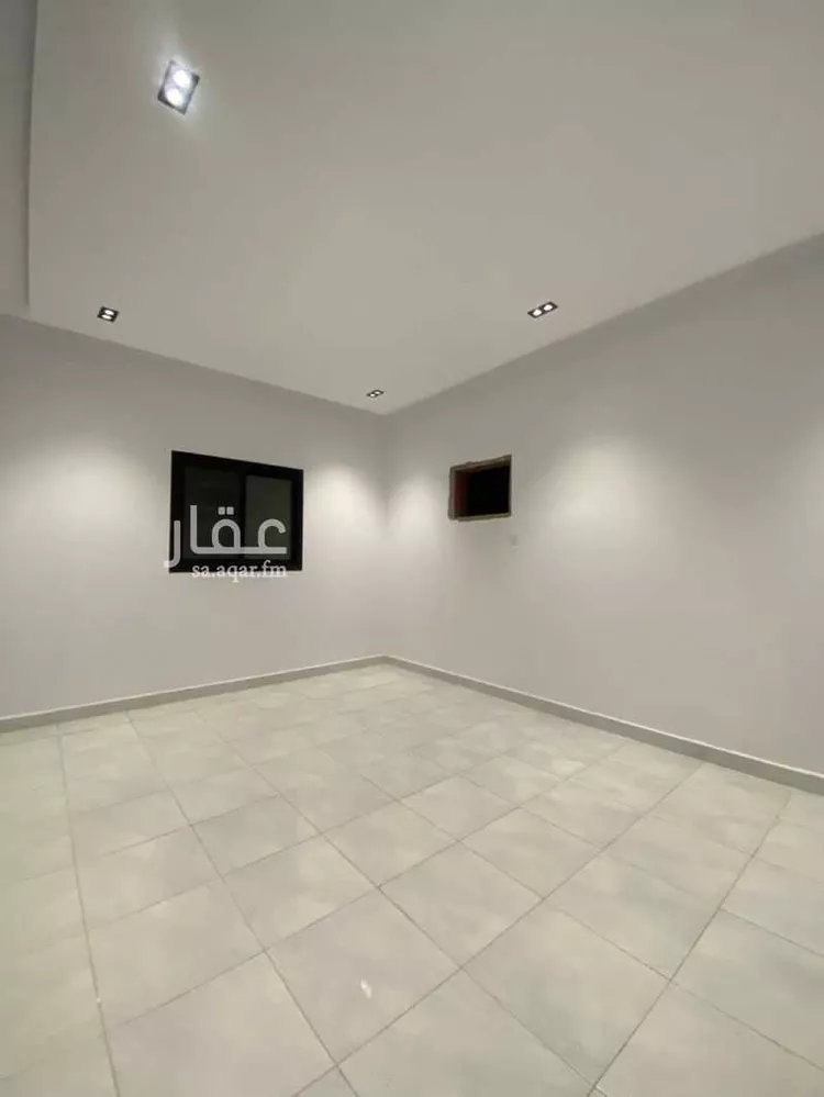 دور للبيع في شارع ابن الزبير الغرناطي, حي الرمال, مدينة الرياض, منطقة الرياض صورة 3