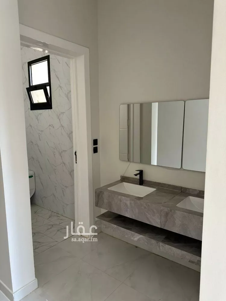 فيلا للبيع في شارع المرصاد, حي ظهرة لبن, مدينة الرياض, منطقة الرياض صورة 4